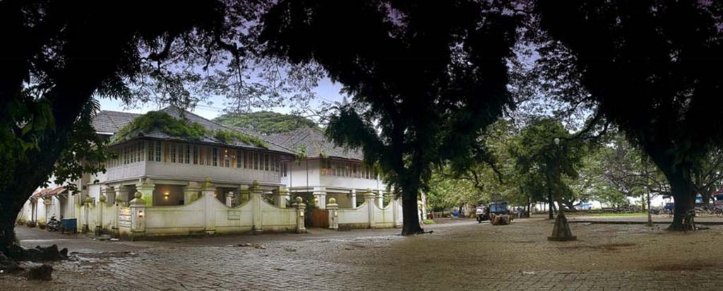 Hotel Neemrana'S- Tower House Kochi Exterior foto